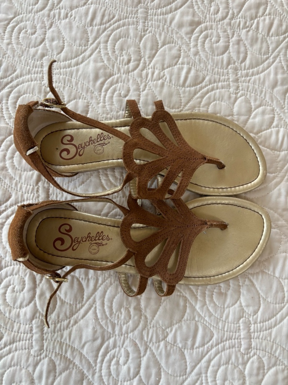Seychelles Brown Suede Cutout T-Strap Sandals